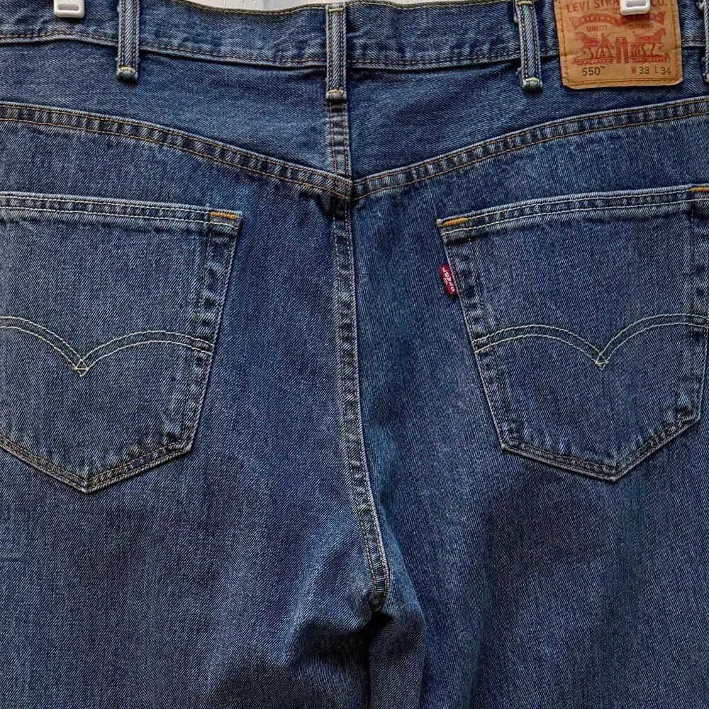 Vintage Y2K Levi's 550 Denim Jeans Size 38 x 34